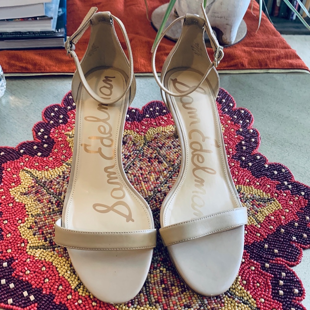 Sam Edelman Strappy Beige Shoes